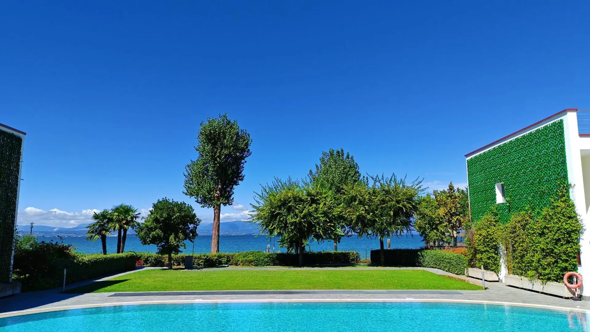 Sg Luxury - Swan Bay Apartment Castelnuovo del Garda 0*,  Italia